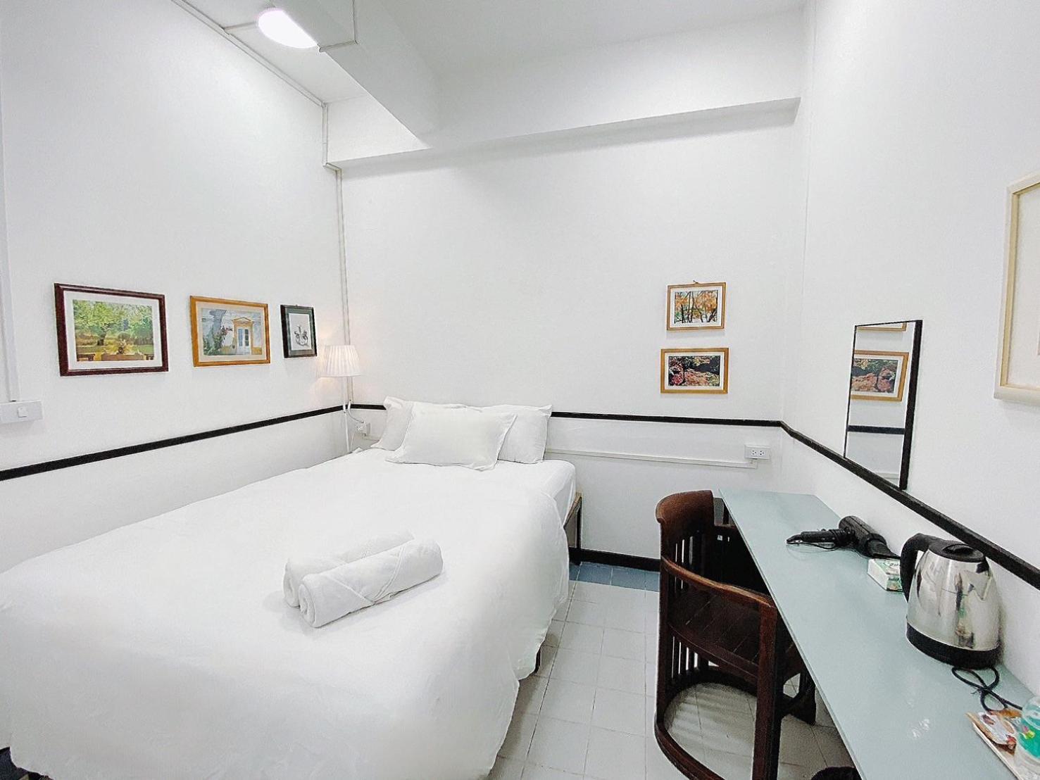 Go Inn Mrt Hua Lamphong Yaowarat Bangkok Exteriör bild