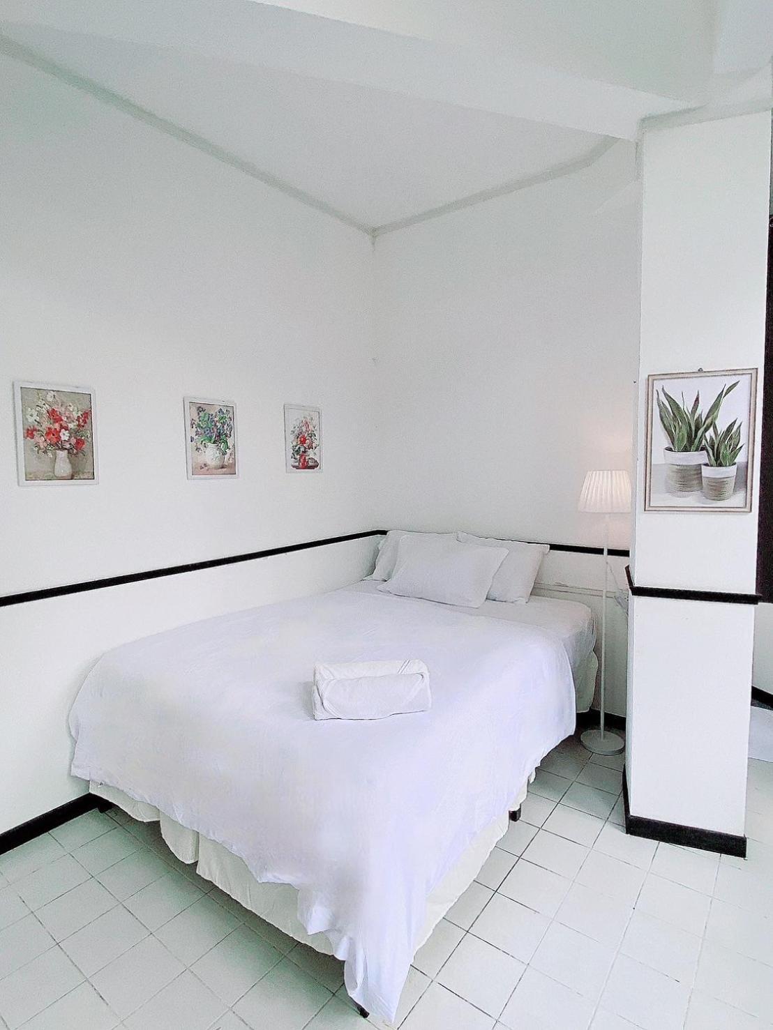Go Inn Mrt Hua Lamphong Yaowarat Bangkok Exteriör bild